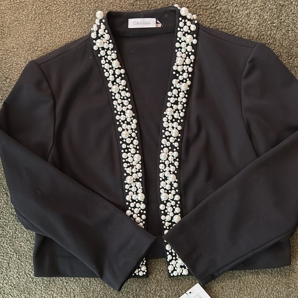 Cropped pearl shrug/blazer size Large - Picture 4 of 5